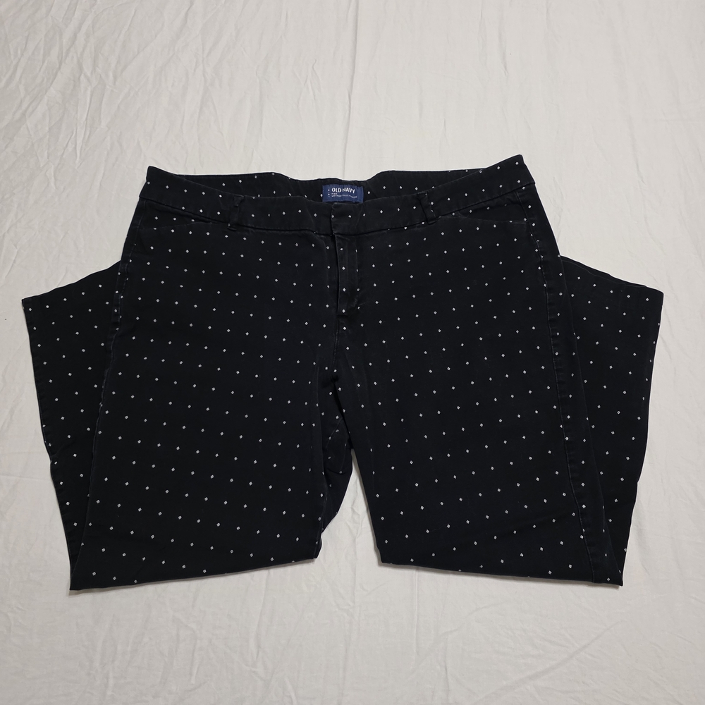 Old Navy Black Polka Dot Capri Dress Pants